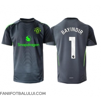 Manchester United Altay Bayindir #1 Portarii Tricou Fotbal Replică 2025-26 Barbati Deplasare